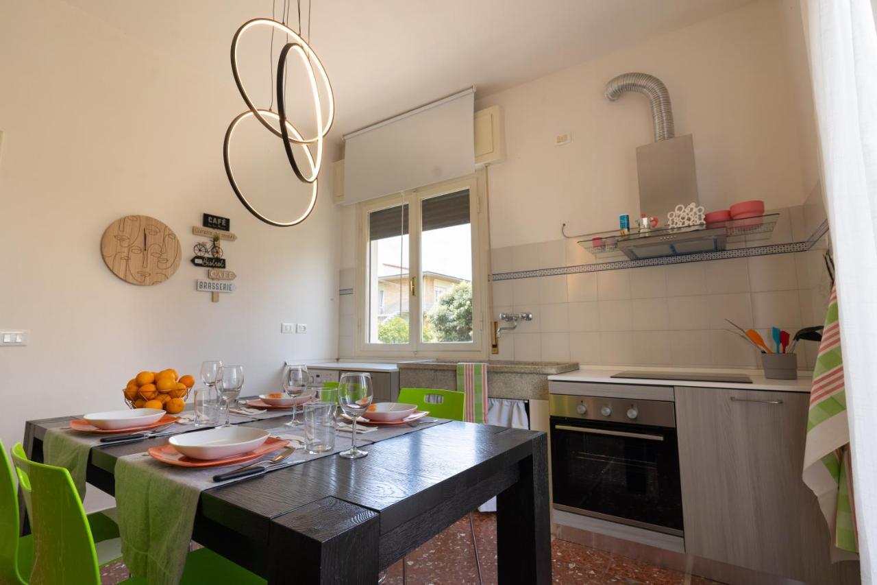 Appartamento In Villa A Tirrenia, Eleganza E Comfort A Pochi Passi Dal Mare Пиза Экстерьер фото