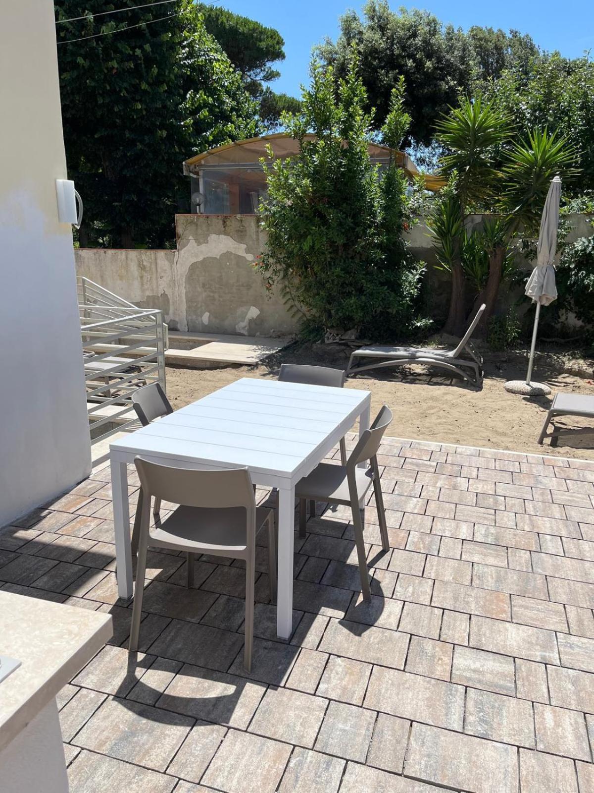 Appartamento In Villa A Tirrenia, Eleganza E Comfort A Pochi Passi Dal Mare Пиза Экстерьер фото